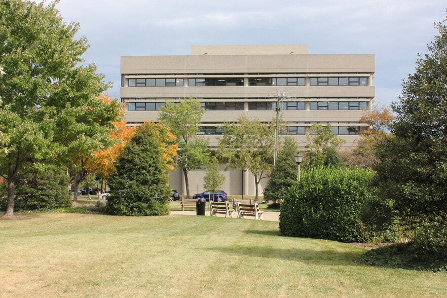 701 N Fairfax St, Alexandria, VA for lease - Building Photo - Image 1 of 25