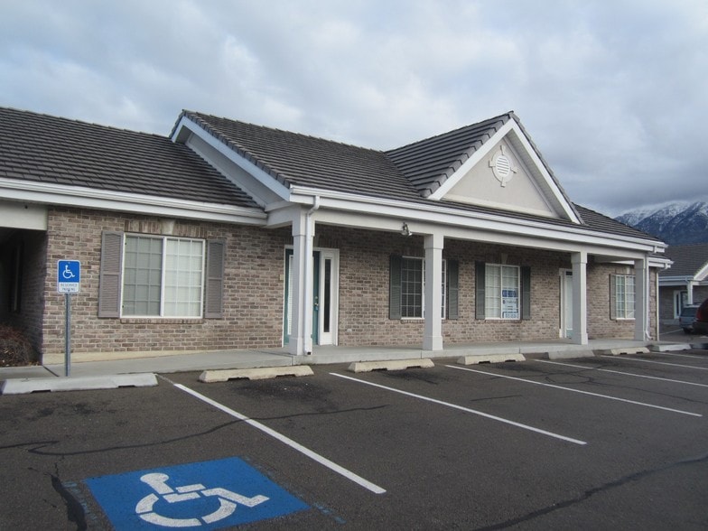 194 E 860 S, Orem, UT for lease - Building Photo - Image 3 of 17