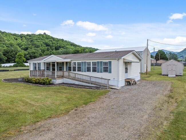 More details for 25 Lester Ln, Waynesville, NC - Flex for Sale