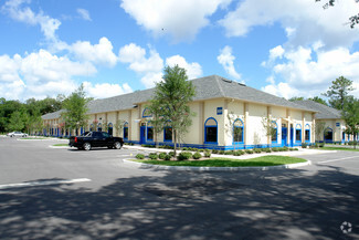 More details for 221 Strawberry Oaks Dr, Orange City, FL - Multiple Space Uses for Lease