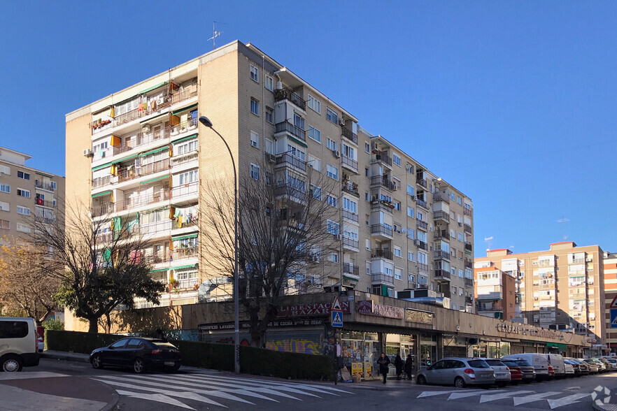 Calle San José, 22, Alcorcón, Madrid for lease - Primary Photo - Image 1 of 2