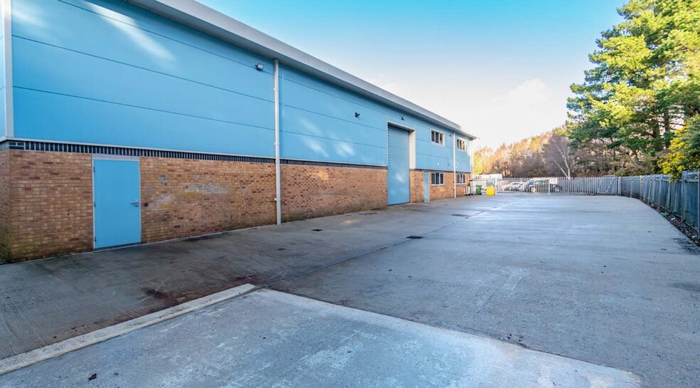 23 Witney Rd, Poole à louer - Photo du bâtiment - Image 3 de 4