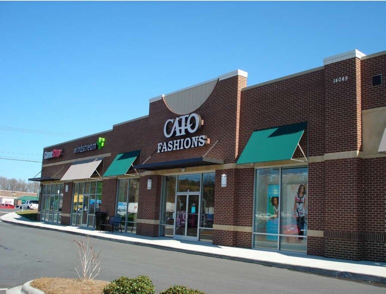 14039 Independence Blvd, Indian Trail, NC à vendre - Photo du bâtiment - Image 3 de 12