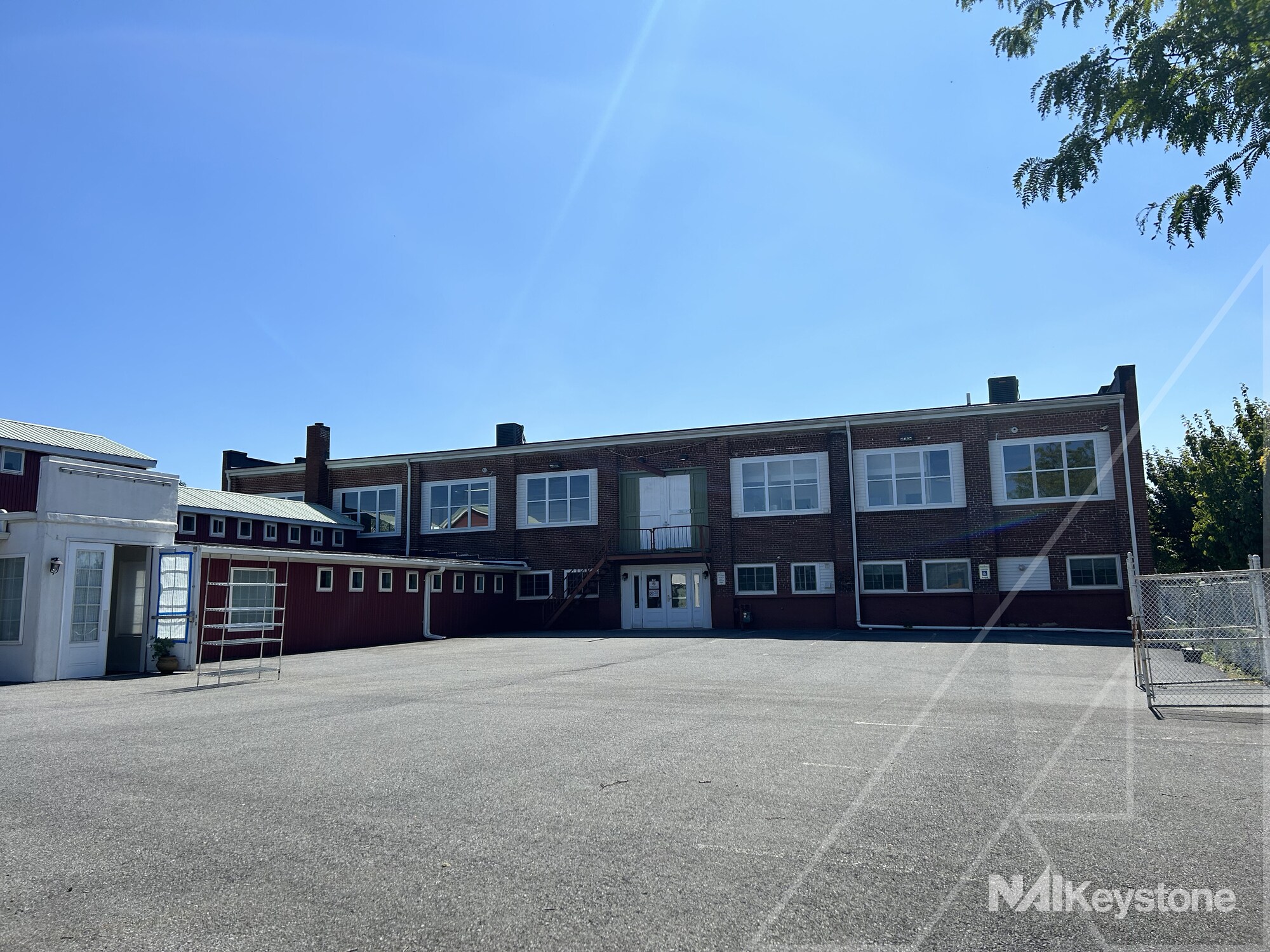 715 Clinton St, Reading, PA à vendre Photo du bâtiment- Image 1 de 13