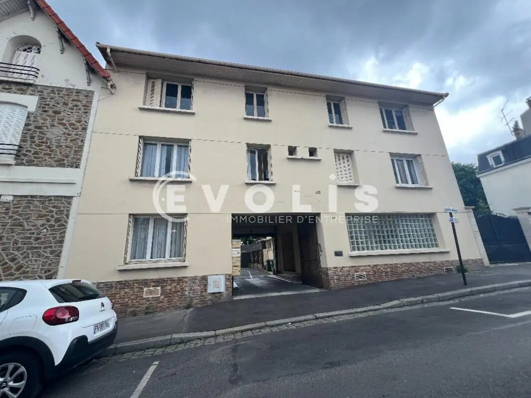 Bureau dans Le Raincy à louer Photo du bâtiment- Image 1 de 19