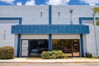 4747 N Nob Hill Rd, Sunrise, FL for lease Building Photo- Image 1 of 13