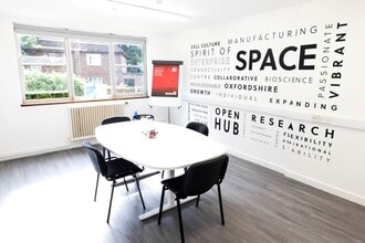 77 Camp Rd, Upper Heyford à louer Photo intérieure- Image 2 de 6