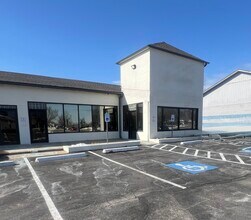 1911 S Sunnylane Rd, Del City, OK à louer Photo du bâtiment- Image 2 de 3