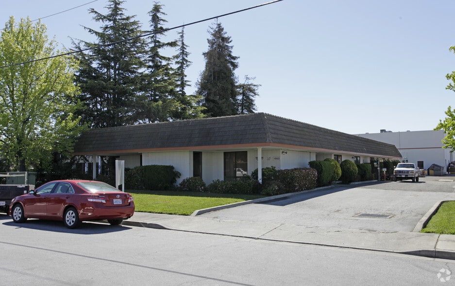 1660 Factor Ave, San Leandro, CA for lease - Primary Photo - Image 1 of 3