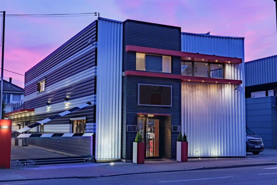 Retail in Hoenheim for lease - Building Photo - Image 1 of 10