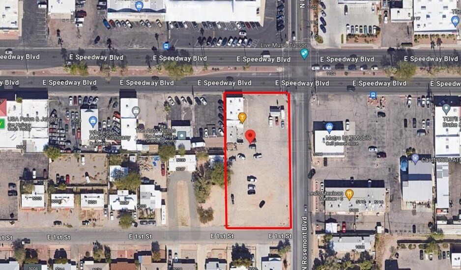 5050 E Speedway Blvd, Tucson, AZ à louer Photo du bâtiment- Image 1 de 3