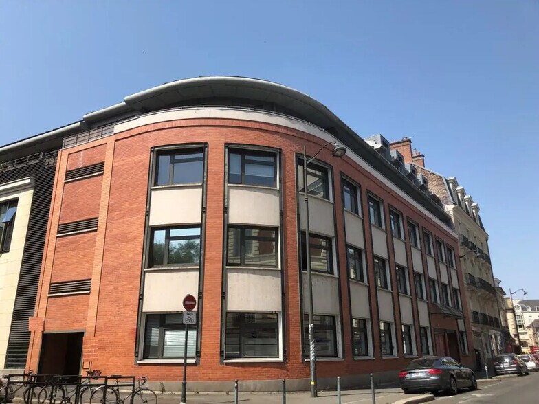 Bureau dans Rennes à louer - Photo du bâtiment - Image 1 de 8