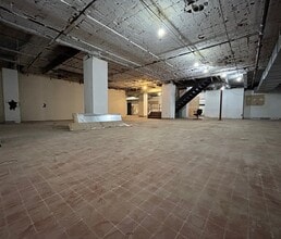 251-256 Broadway, New York, NY à louer Photo intérieure- Image 2 de 6