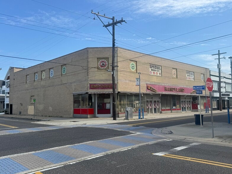 3210 Pacific Ave, Wildwood, NJ for sale - Primary Photo - Image 1 of 3