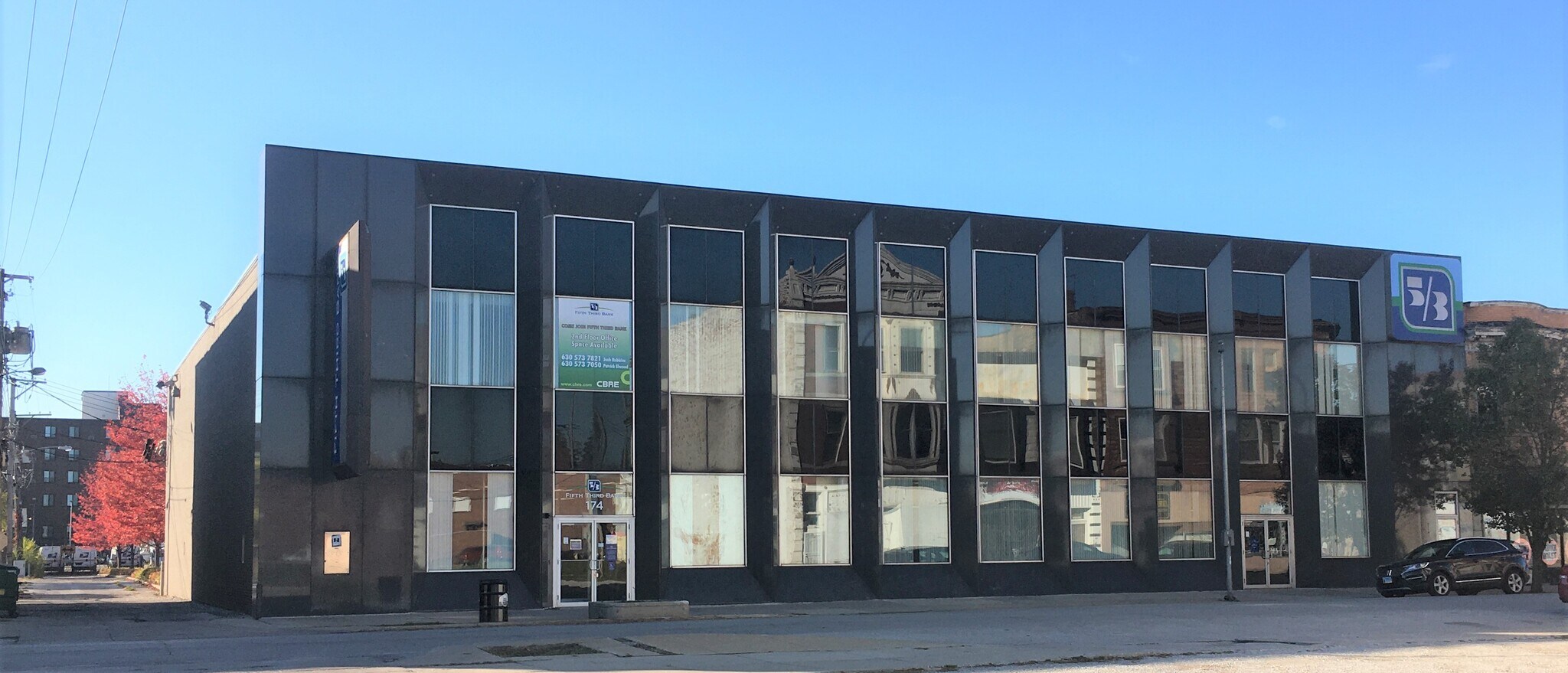 174 E 154th St, Harvey, IL à louer Photo du bâtiment- Image 1 de 7