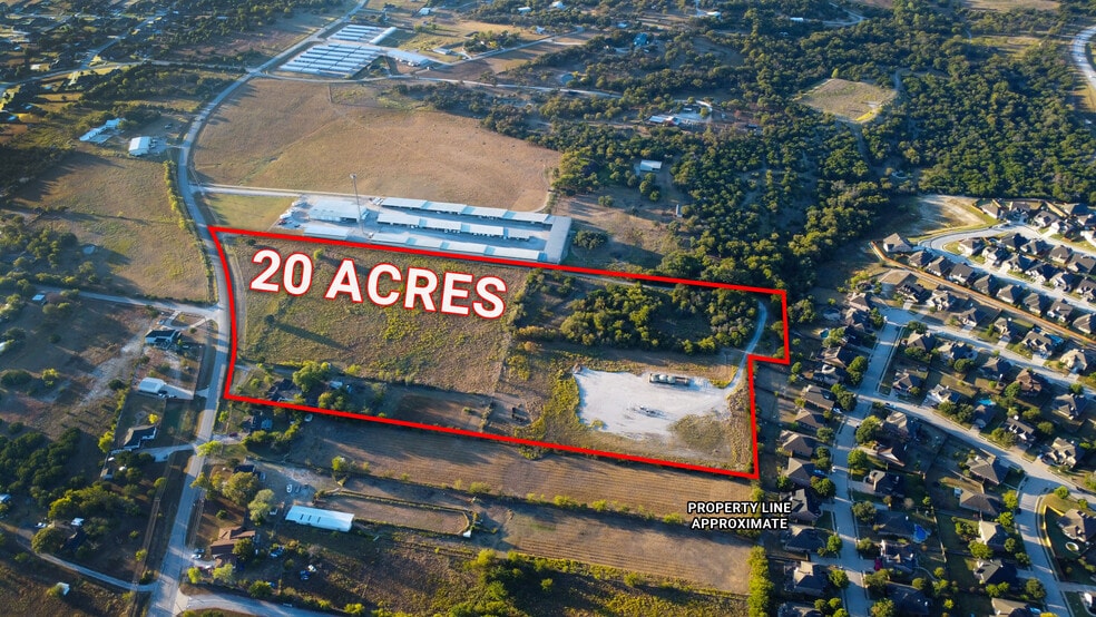 705 N Oakridge Dr, Weatherford, TX for sale - Primary Photo - Image 1 of 5