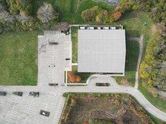 Plus de détails pour 690 Northland Blvd, Cincinnati, OH - Spécialité à vendre