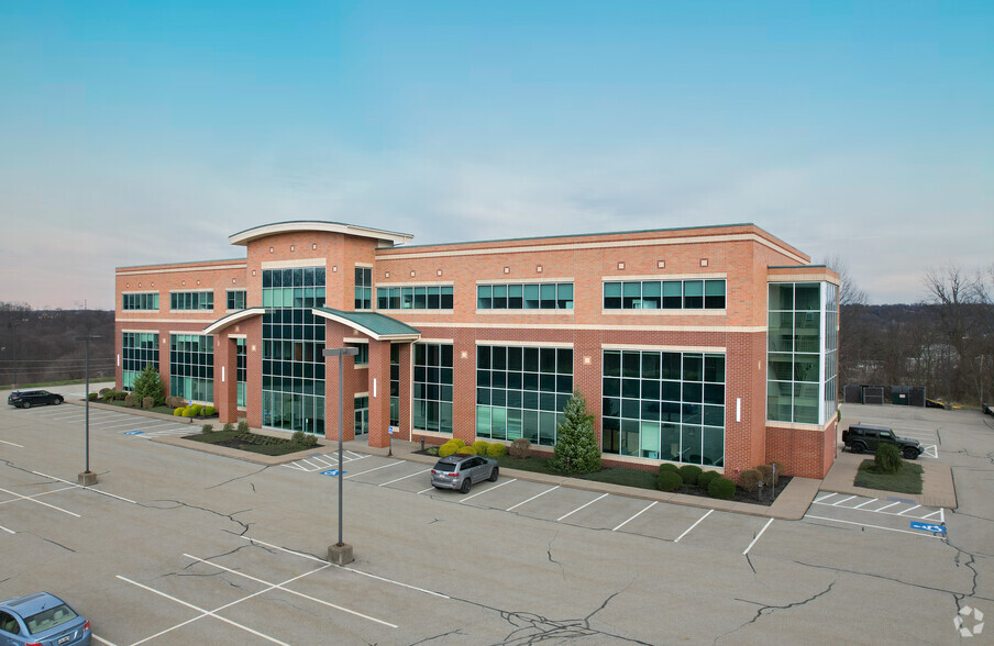 285 Kappa Dr, Pittsburgh, PA for lease - Building Photo - Image 1 of 8