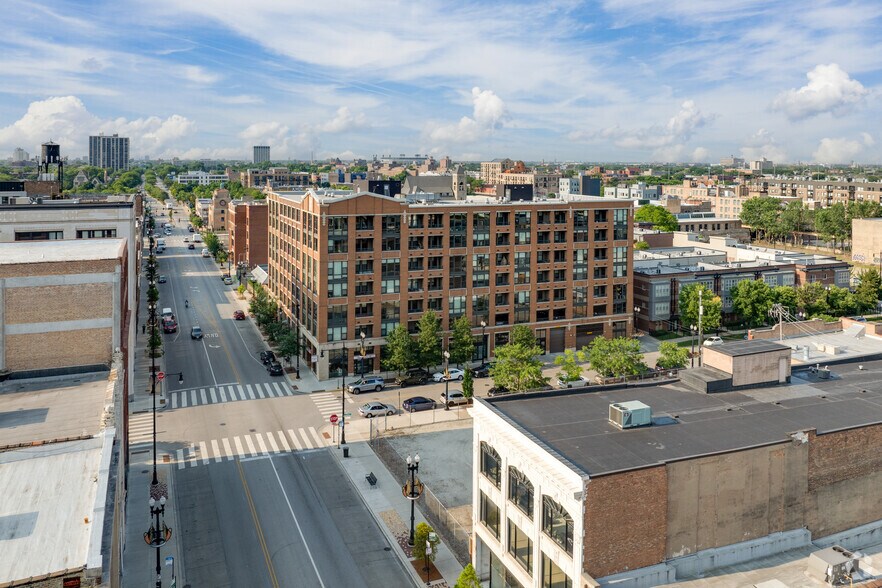 2300 S Michigan Ave, Chicago, IL à louer - Aérien - Image 3 de 3