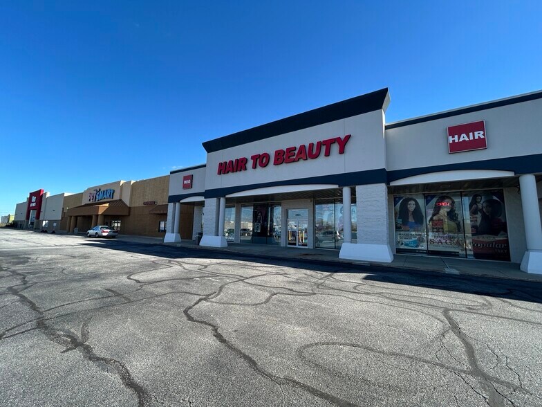 2885-2891 E 81st Ave, Merrillville, IN à louer - Photo du bâtiment - Image 2 de 9