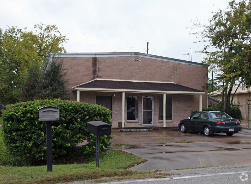9123 Thomasville Dr, Houston, TX à louer - Photo principale - Image 1 de 1