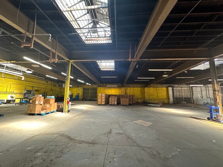 677 Frelinghuysen ave, Newark, NJ à louer - Photo intérieure - Image 3 de 8