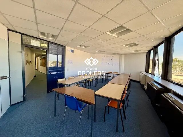 Bureau dans Argenteuil à louer - Photo intérieure - Image 2 de 2