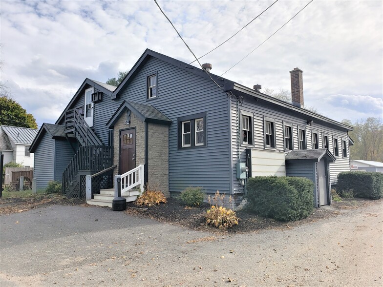 127 Elm St, Hatfield, MA à vendre - Photo principale - Image 1 de 1