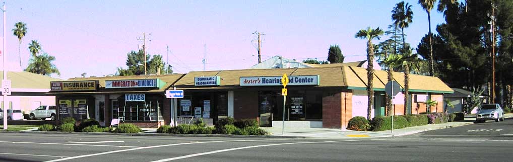 528-532 E Florida Ave, Hemet, CA à louer Photo du bâtiment- Image 1 de 2