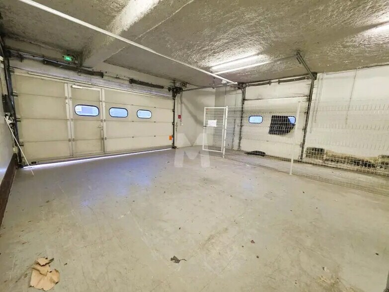 Office in Palaiseau for sale - Interior Photo - Image 3 of 12
