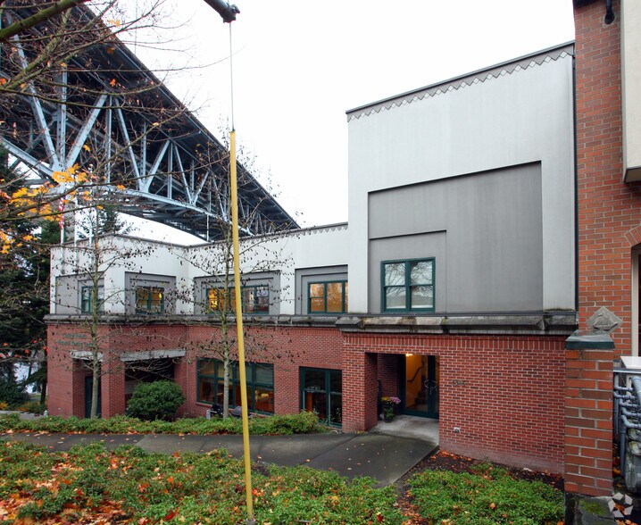 3316 Fuhrman Ave E, Seattle, WA à louer - Photo du bâtiment - Image 2 de 10