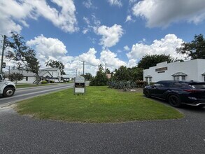 3119 Crawfordville Hwy, Crawfordville, FL à louer Photo du bâtiment- Image 1 de 5