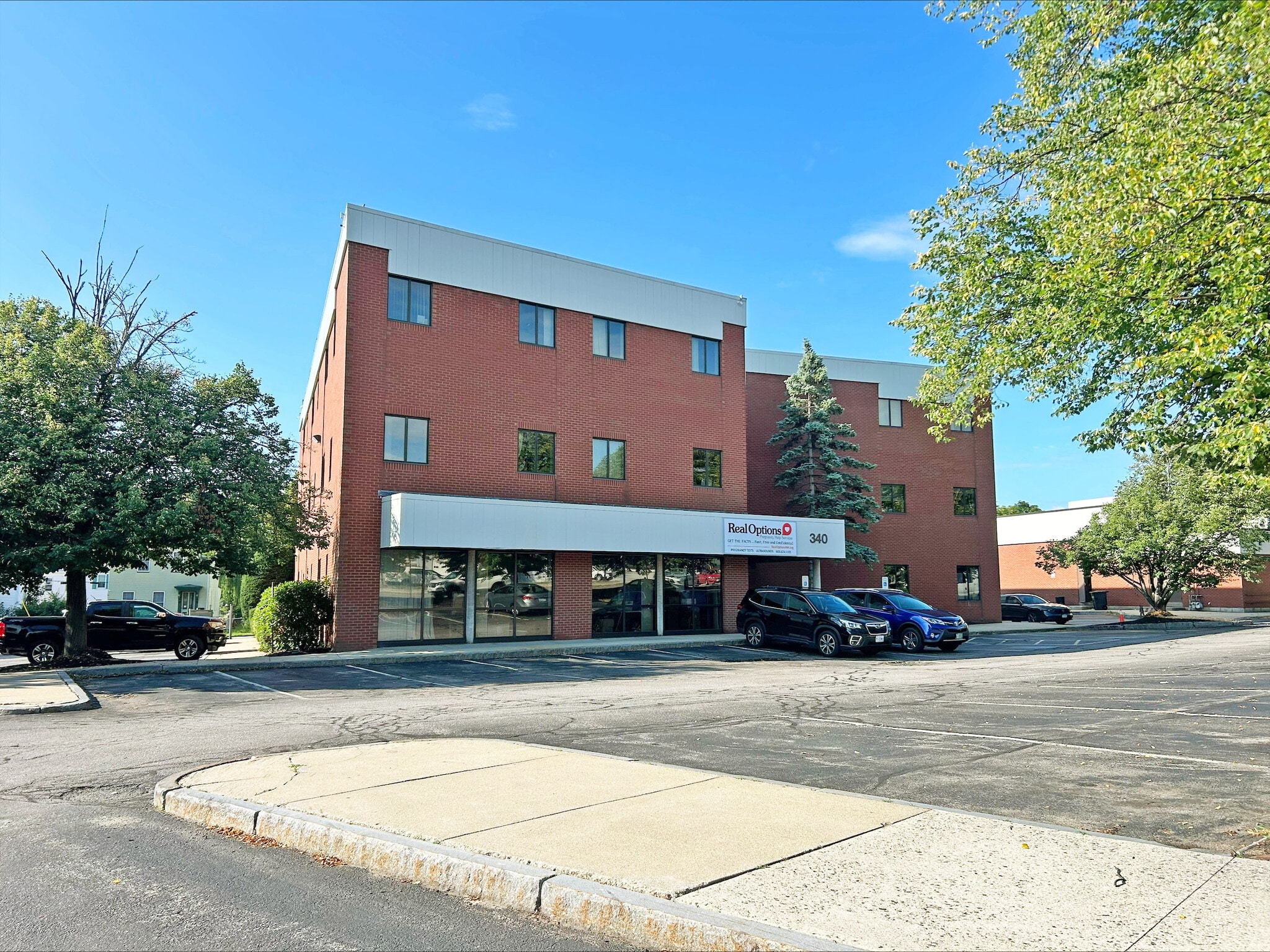 340 Granite St, Manchester, NH for lease Building Photo- Image 1 of 3