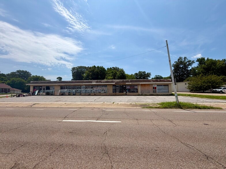 3441-3447 Jackson Ave, Memphis, TN for sale - Building Photo - Image 1 of 8