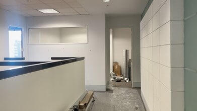 800 W 6th St, Los Angeles, CA à louer - Vidéo sur l’inscription commerciale 