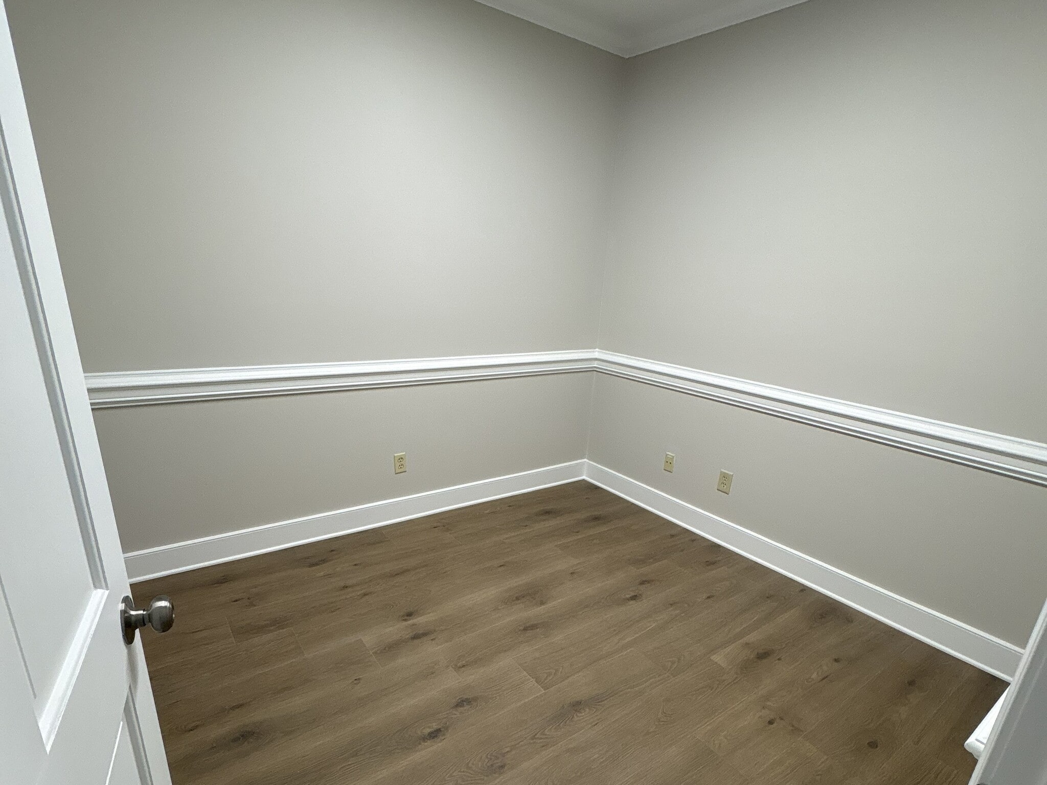 6512 Six Forks Rd, Raleigh, NC for lease Interior Photo- Image 1 of 1