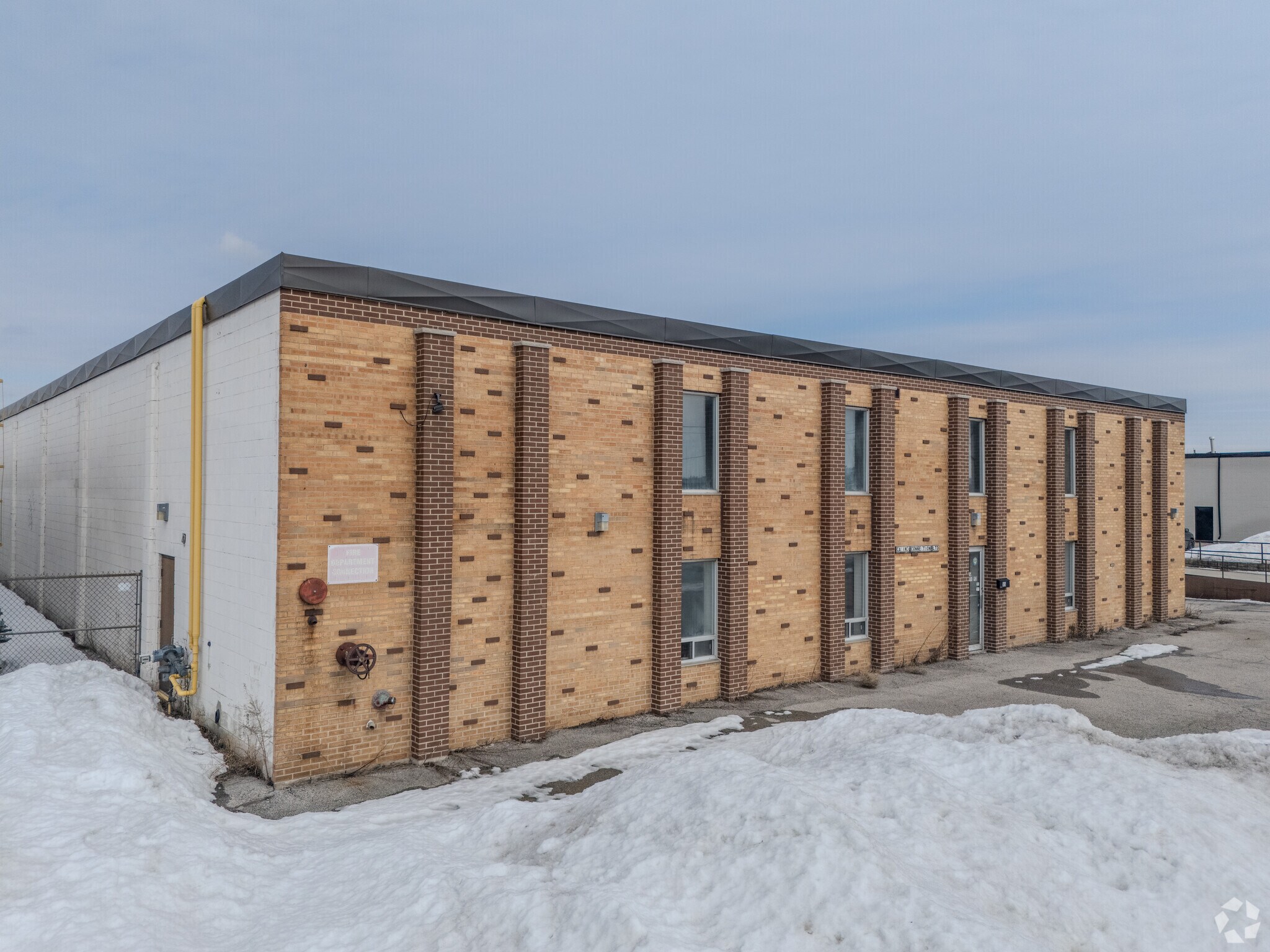 55 Milburn Rd, Hamilton, ON for lease Primary Photo- Image 1 of 3