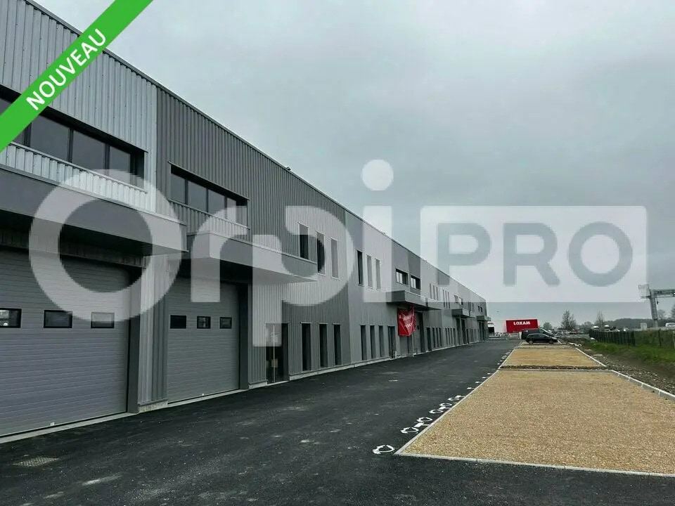 Flex in Bourgoin-Jallieu for sale Building Photo- Image 1 of 8