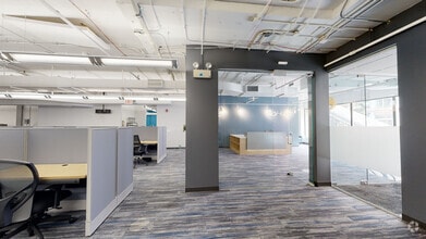 225 W Superior St, Chicago, IL à louer Numérisation 3D de Matterport- Image 1 de 2