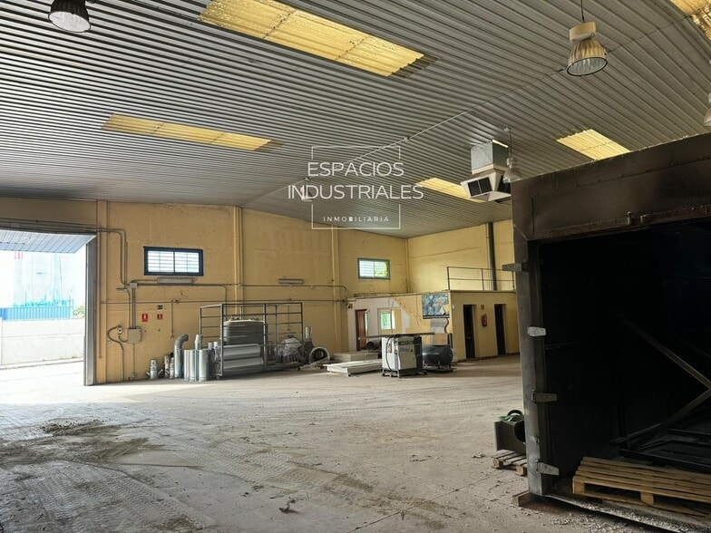 Industrial in Serranillos del Valle, Madrid for sale - Interior Photo - Image 2 of 5