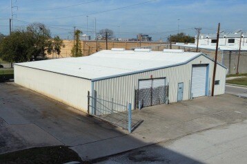 823 W Broadway Ave, Fort Worth, TX for lease Primary Photo- Image 1 of 4