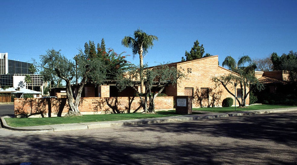 52 E Monterey Way, Phoenix, AZ à louer - Photo principale - Image 1 de 14