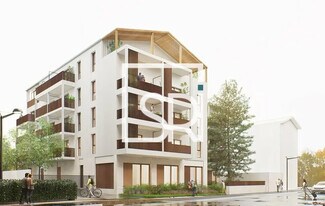 Plus de détails pour Commerce de détail à vendre