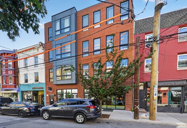 Plus de détails pour 754-756 S 4th St, Philadelphia, PA - Multi-résidentiel à vendre
