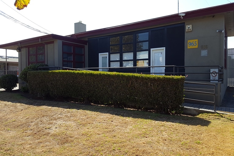 965 San Mateo Ave, San Bruno, CA à louer - Photo du bâtiment - Image 3 de 8