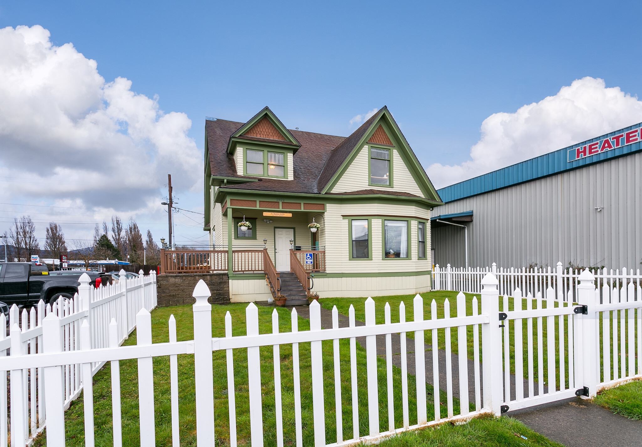 1922 James St, Bellingham, WA à vendre Photo du b timent- Image 1 de 1