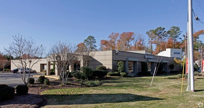 4097 Virginia Beach Blvd, Virginia Beach, VA for lease Interior Photo- Image 2 of 2