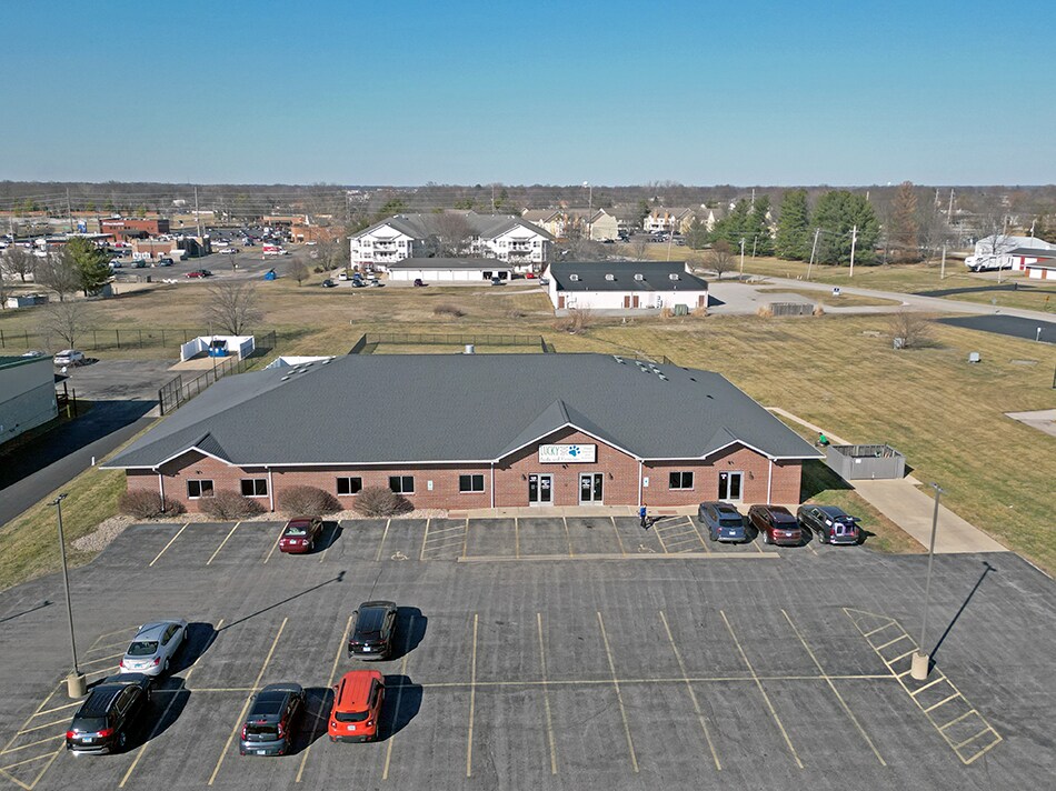 129 Corporate Dr, Swansea, IL for sale Primary Photo- Image 1 of 7