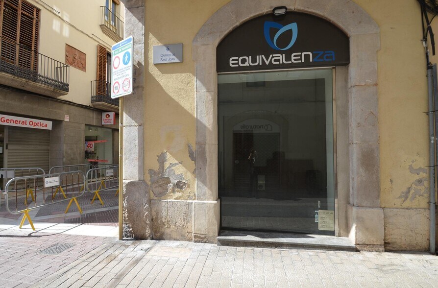 Commerce de détail dans Vilanova i la Geltrú, Barcelona à louer - Photo intérieure - Image 3 de 7