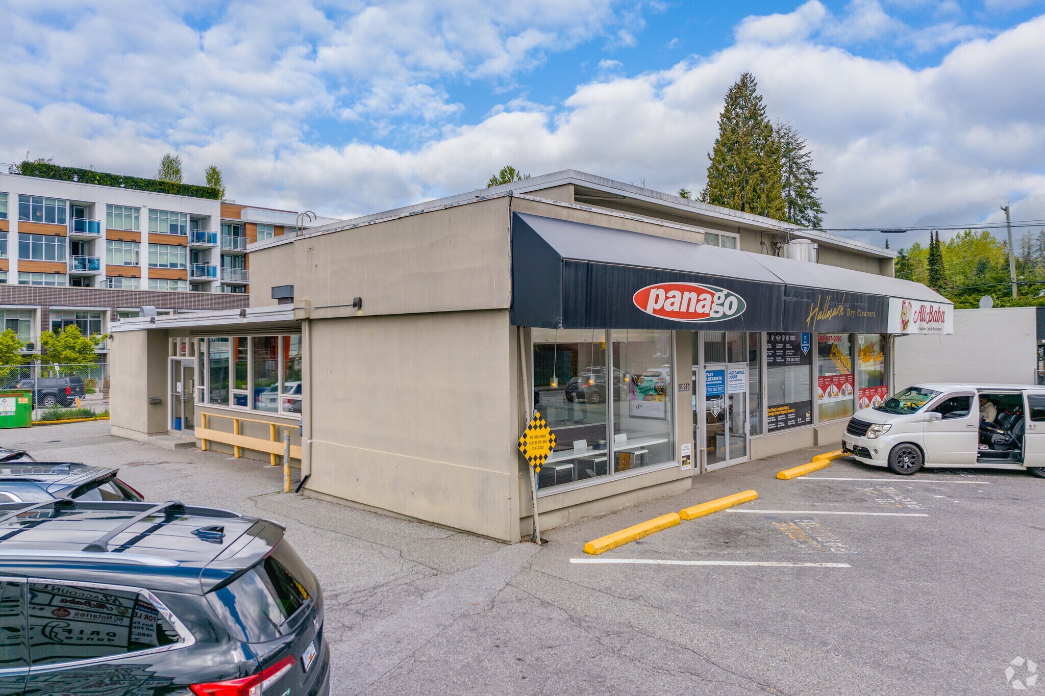 1819-1829 Capilano Rd, North Vancouver District, BC for sale Primary Photo- Image 1 of 1